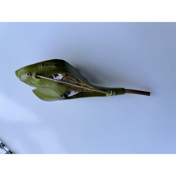 Vintage Coro Enamel Flower Pink & Green Brooch Pin Rhinestone Centers 1950-s - Picture 3 of 4